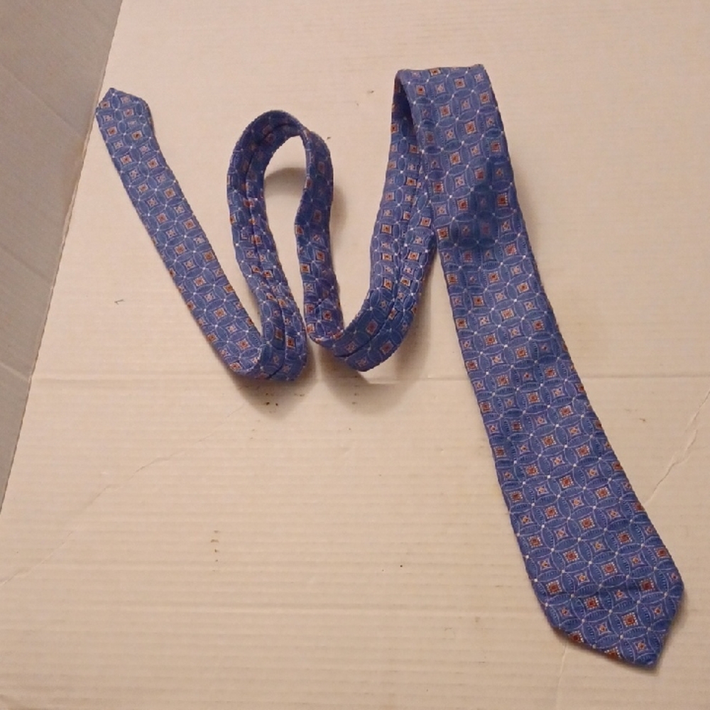4/$80 Blue Geometric Tie